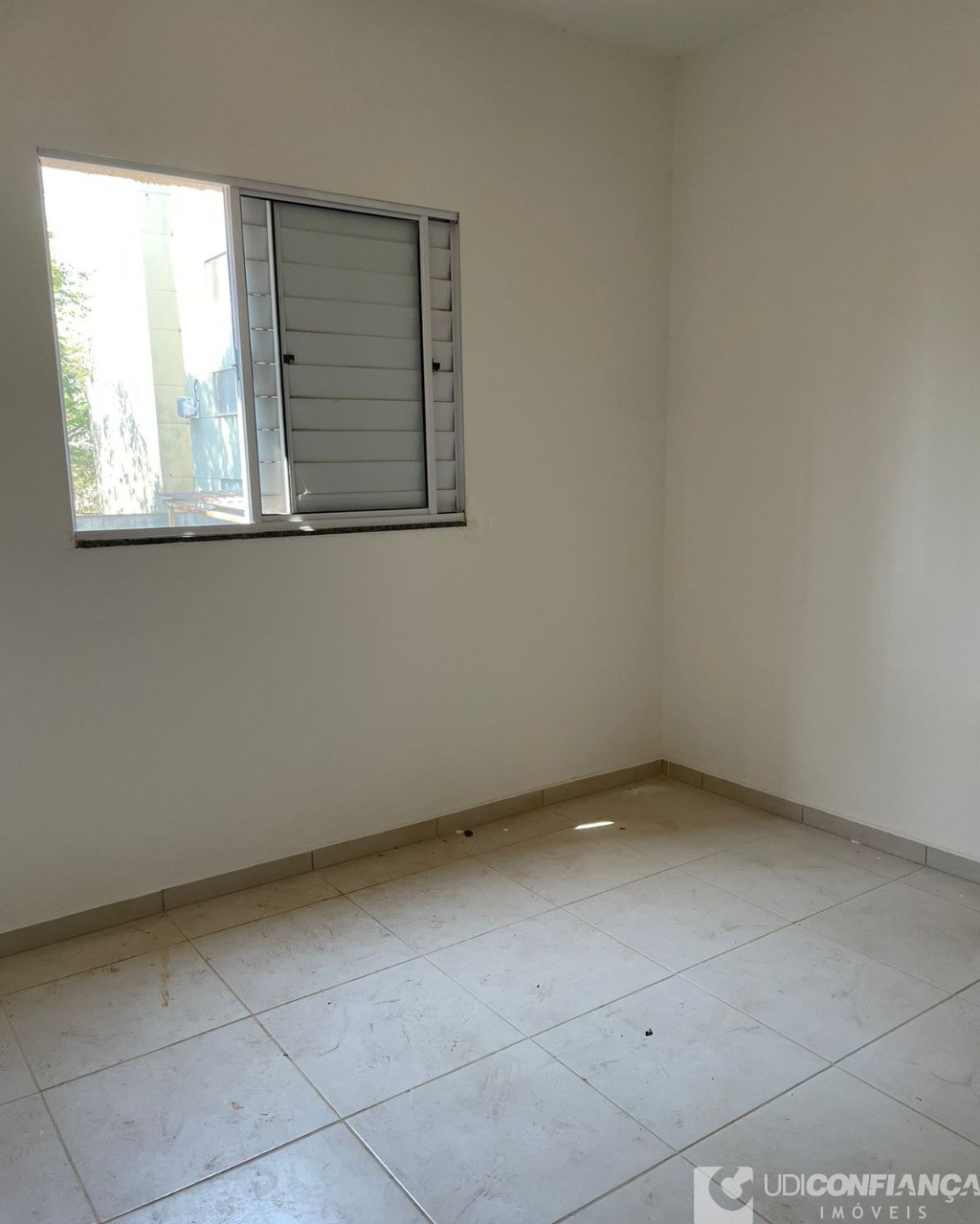 Apartamento à venda com 3 quartos, 70m² - Foto 1