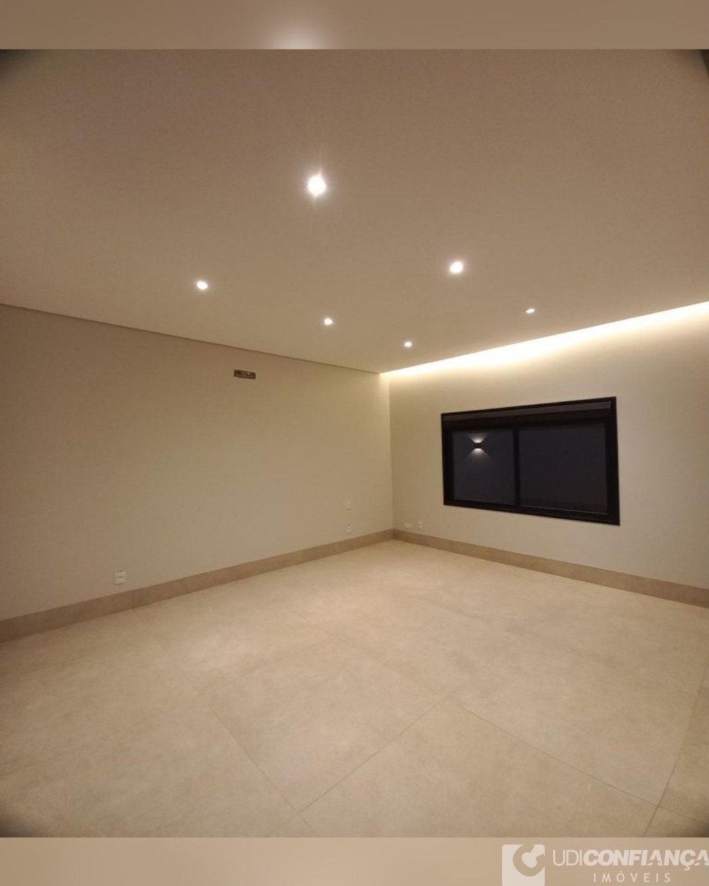 Casa à venda com 3 quartos, 203m² - Foto 14