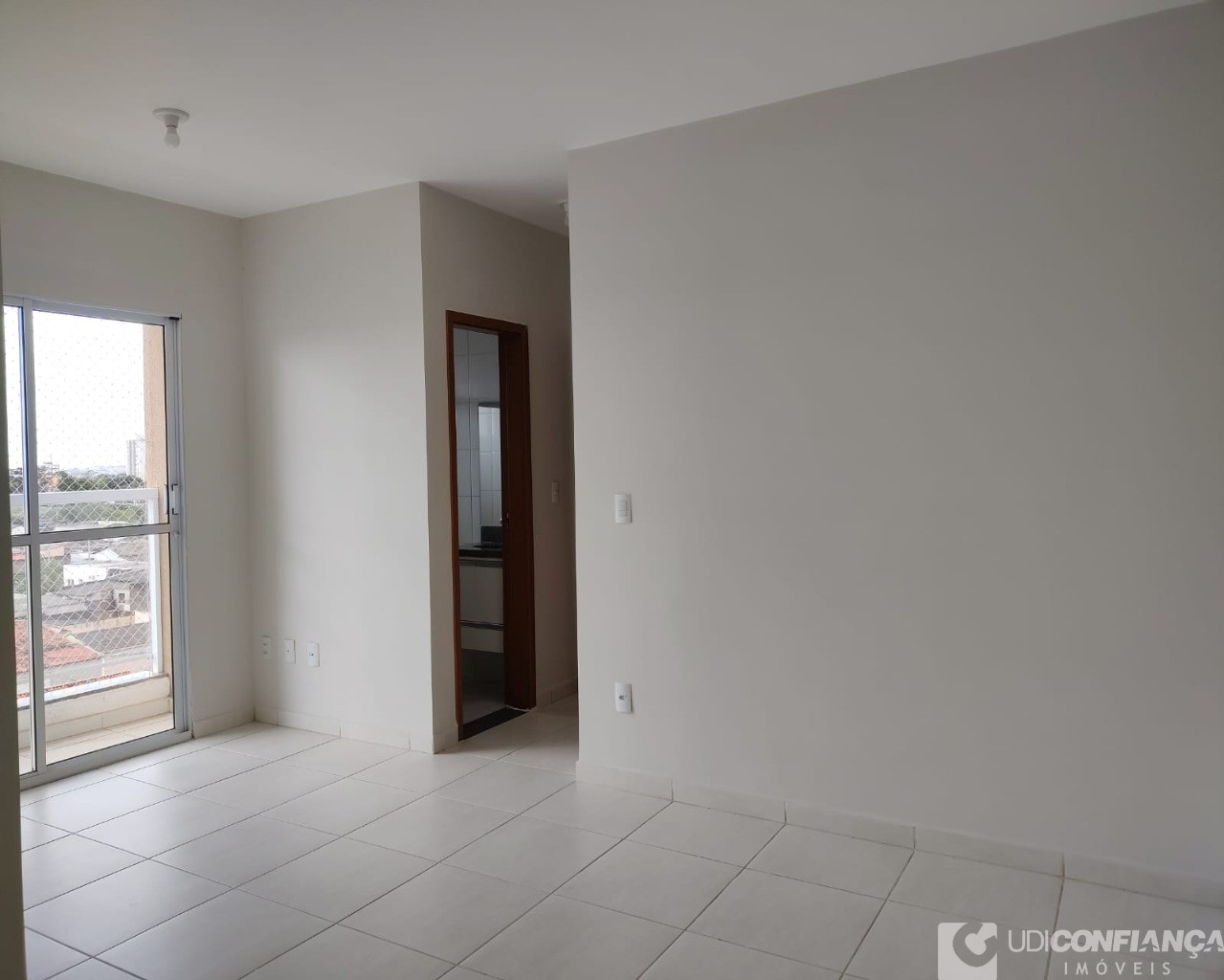 Apartamento à venda com 2 quartos, 52m² - Foto 1