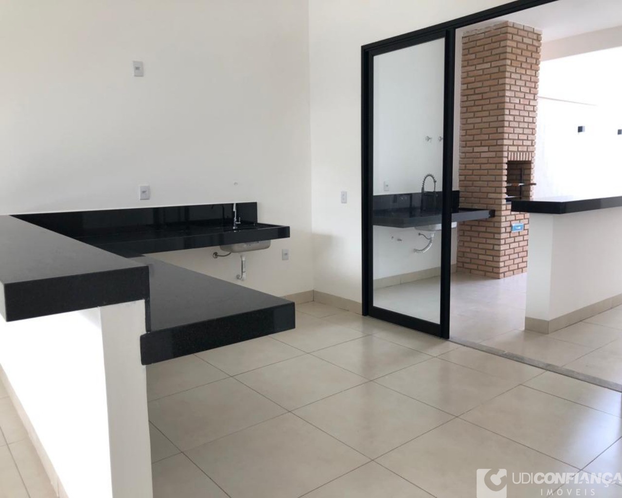 Casa à venda com 3 quartos, 154m² - Foto 12