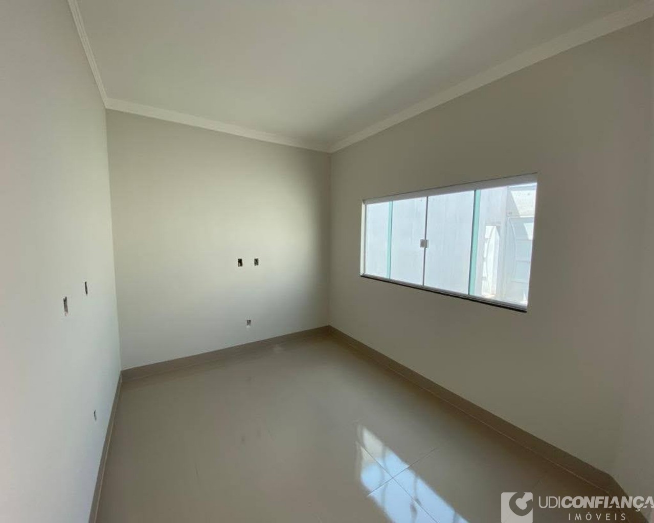 Casa à venda com 3 quartos, 75m² - Foto 7