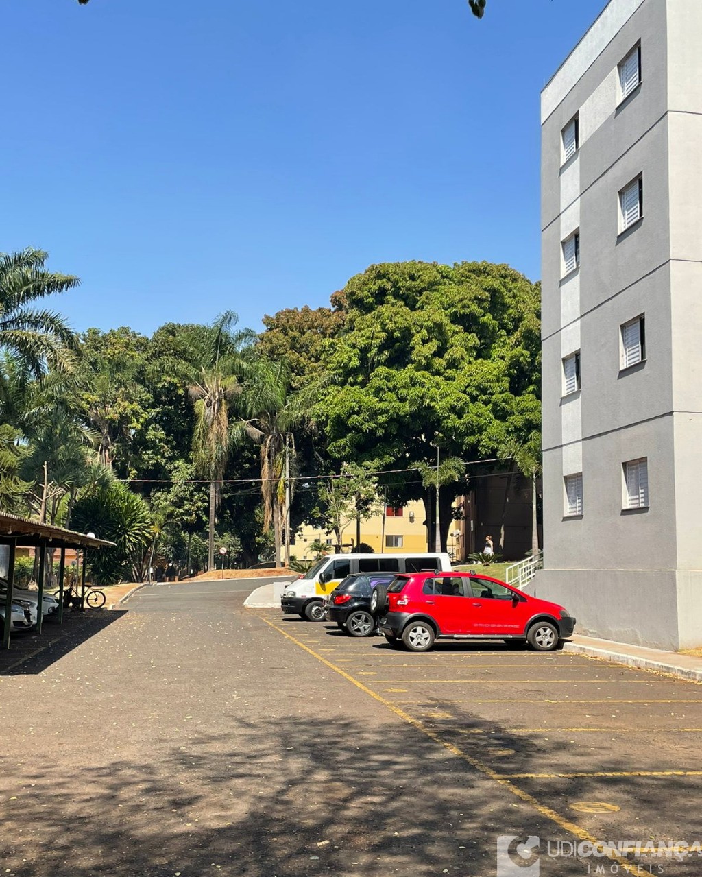 Apartamento à venda com 3 quartos, 70m² - Foto 7