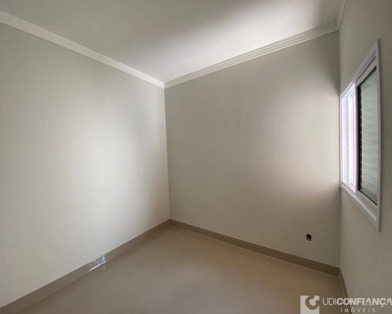 Casa à venda com 3 quartos, 75m² - Foto 10