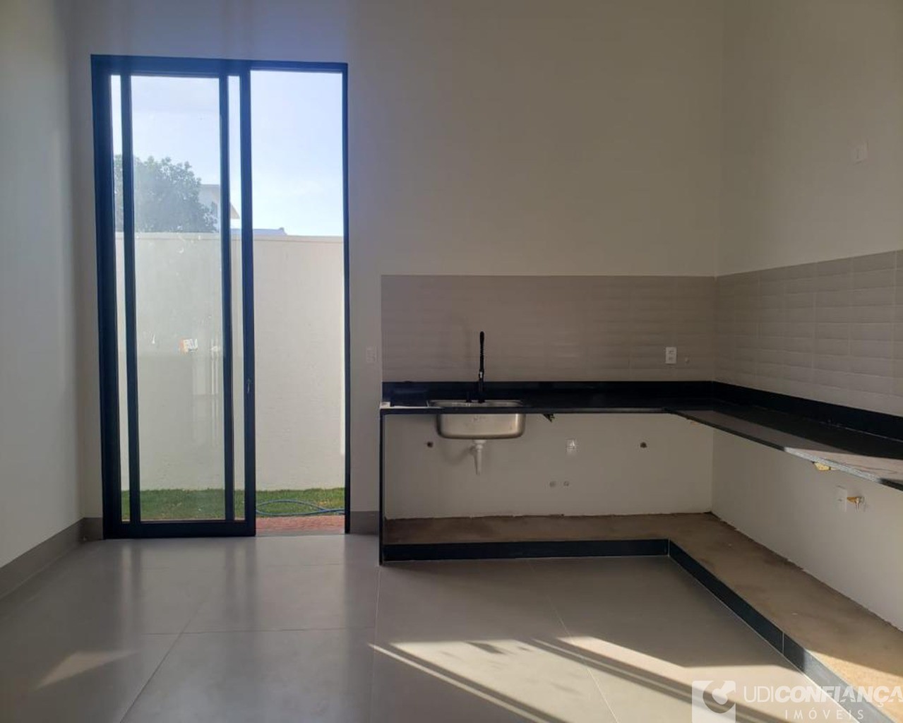 Casa à venda com 3 quartos, 213m² - Foto 19