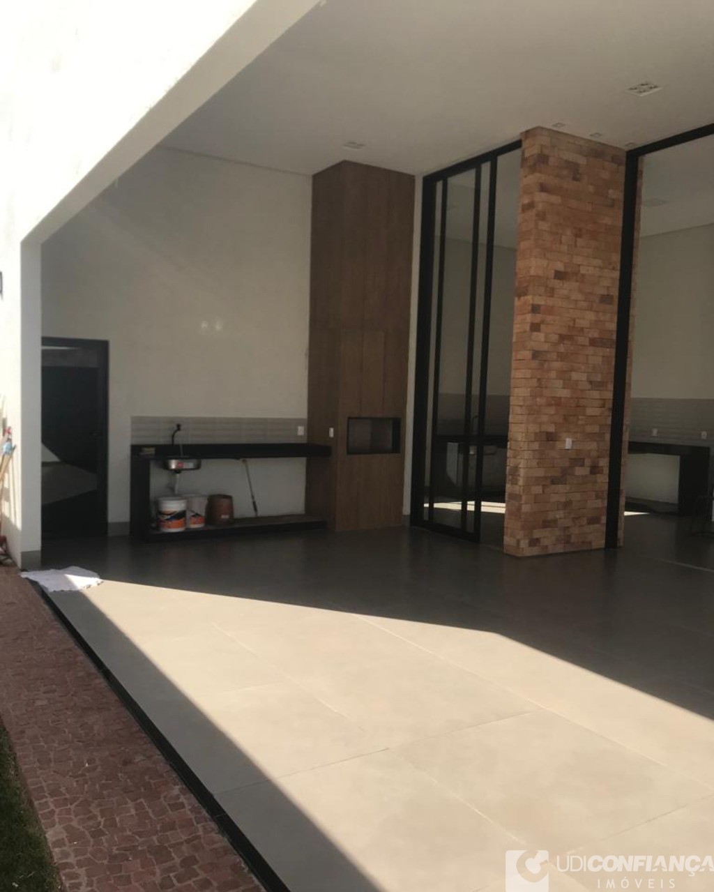 Casa à venda com 3 quartos, 213m² - Foto 6