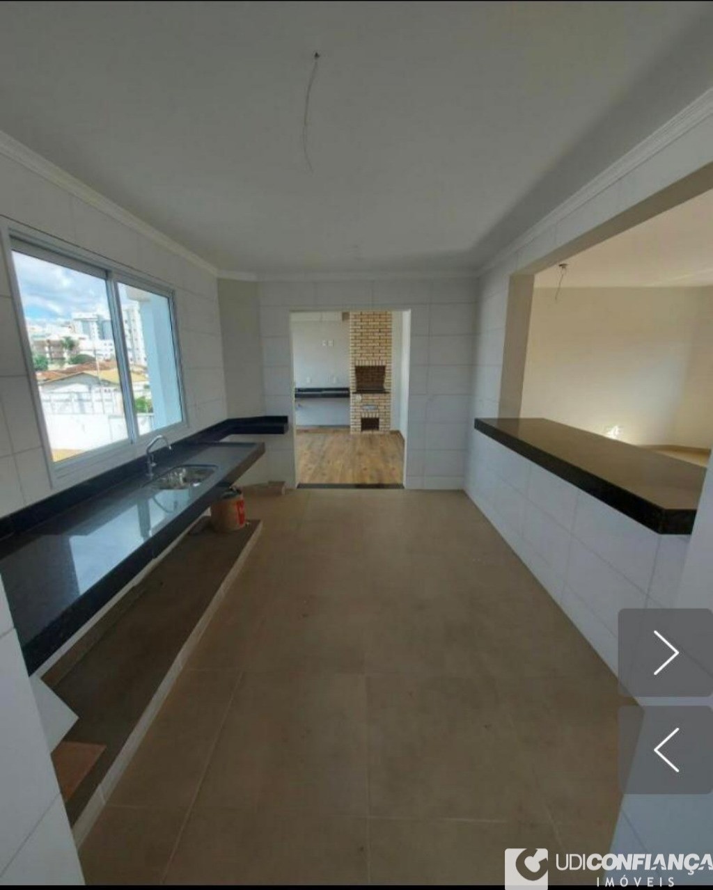 Apartamento à venda com 3 quartos, 127m² - Foto 3