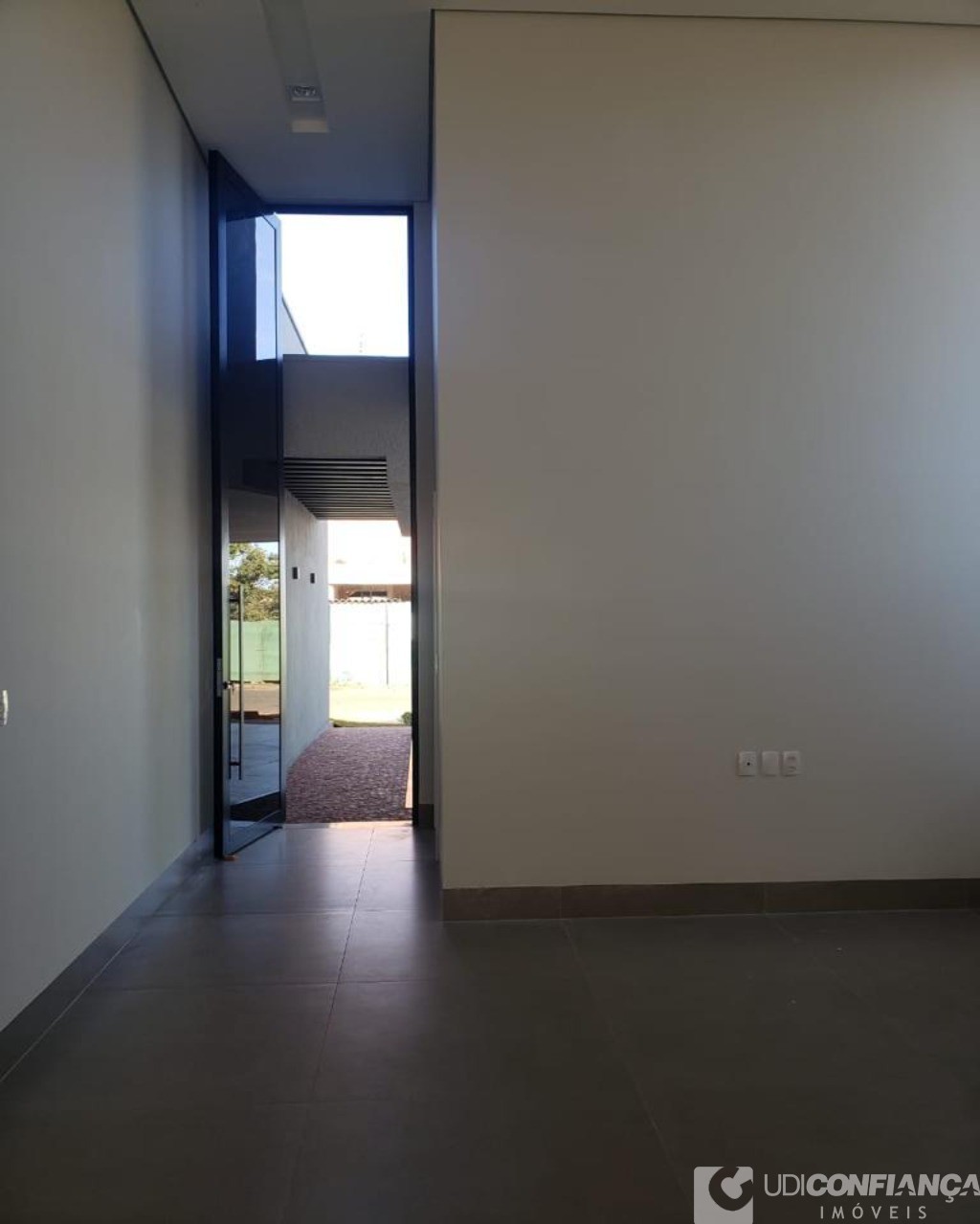 Casa à venda com 3 quartos, 213m² - Foto 11