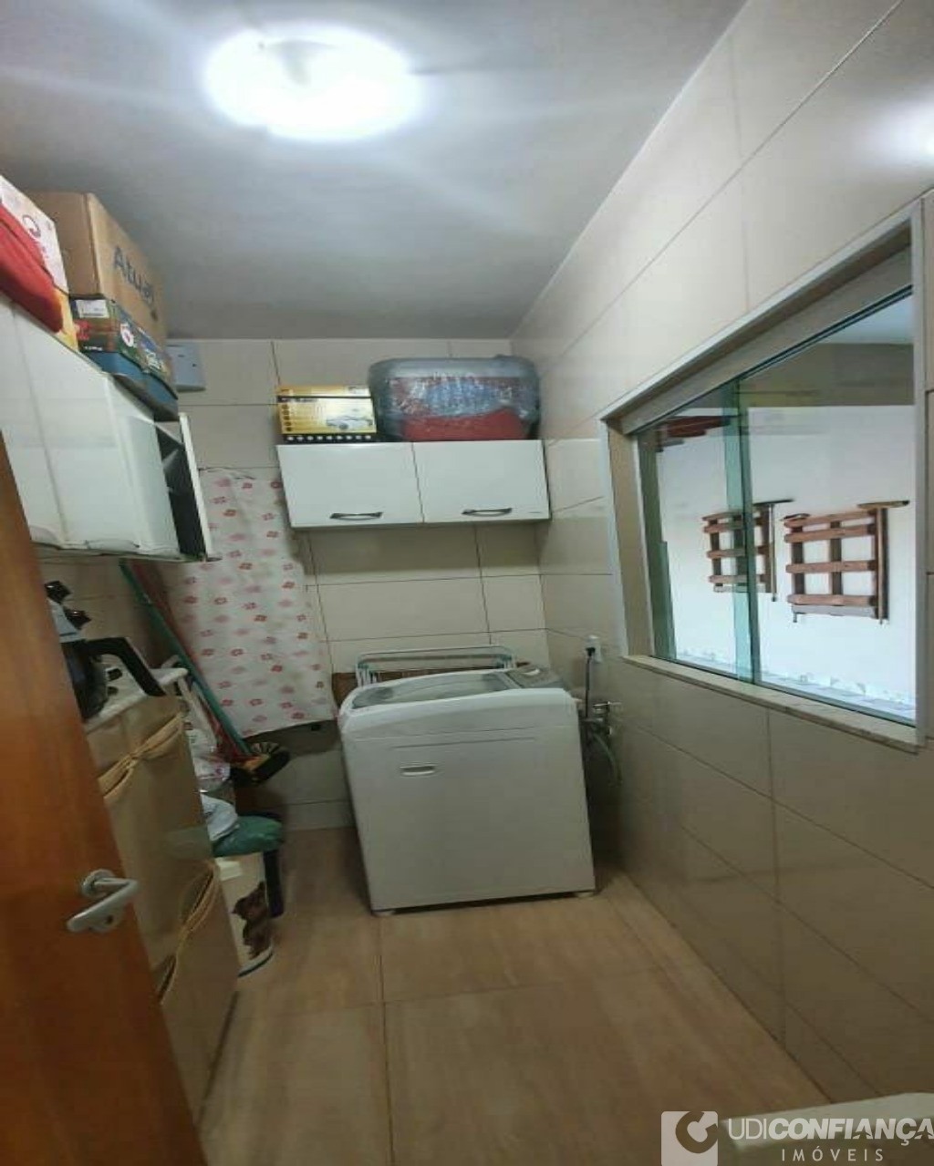 Casa à venda com 3 quartos, 182m² - Foto 7