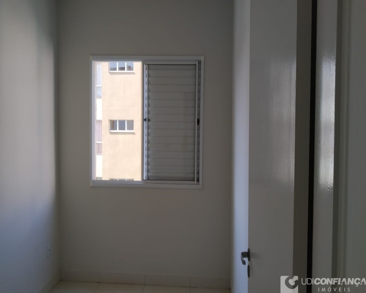 Apartamento à venda com 2 quartos, 60m² - Foto 26