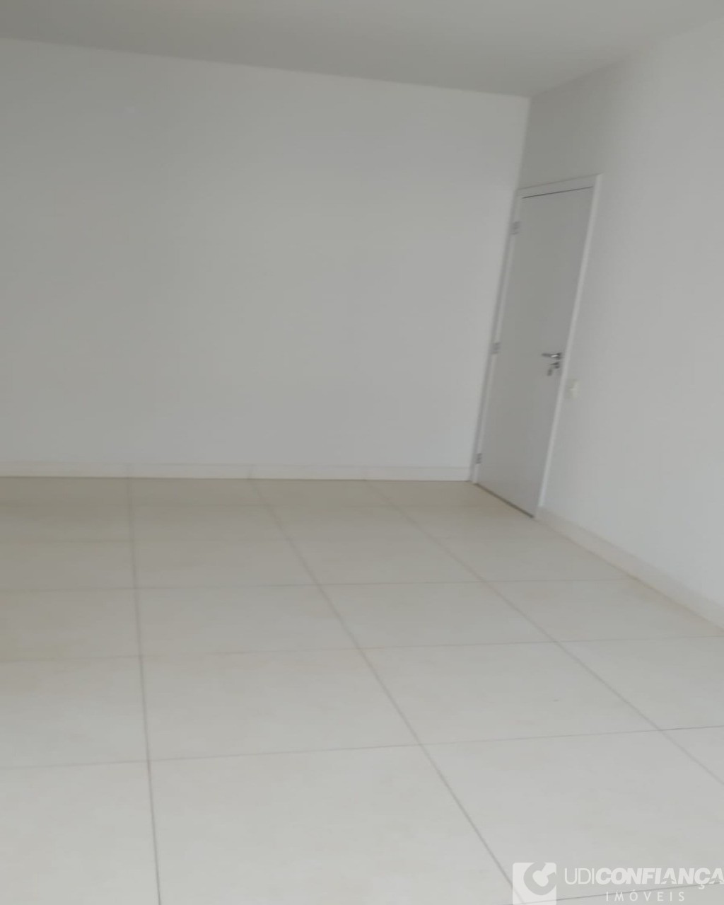 Apartamento à venda com 2 quartos, 60m² - Foto 18