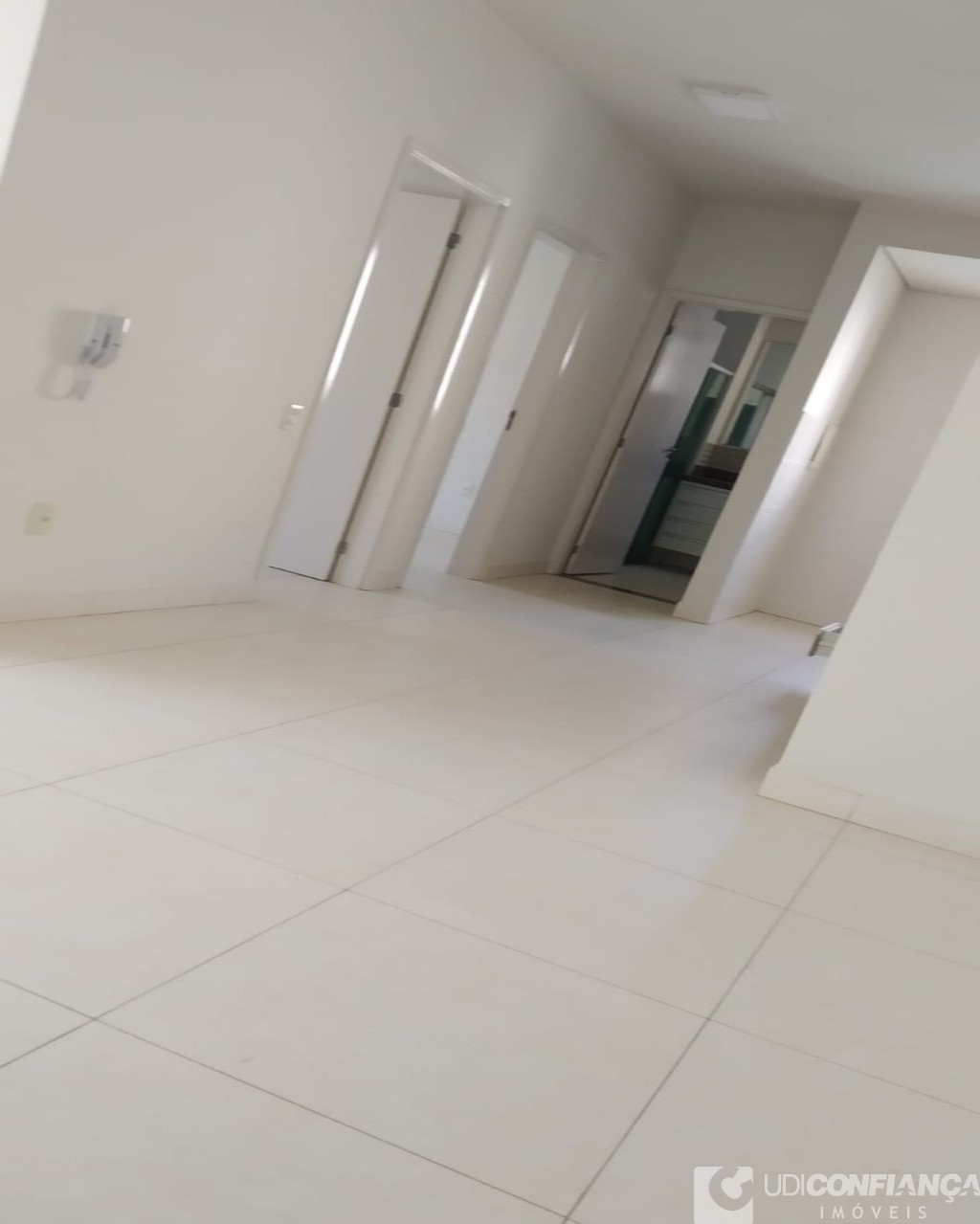 Apartamento à venda com 2 quartos, 60m² - Foto 19