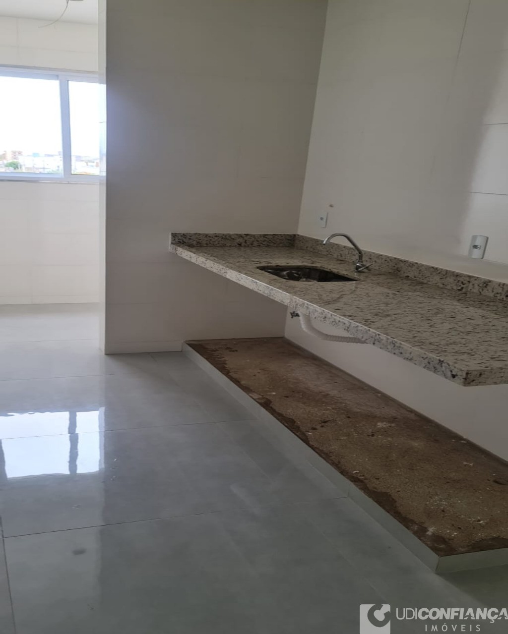 Apartamento à venda com 2 quartos, 56m² - Foto 9