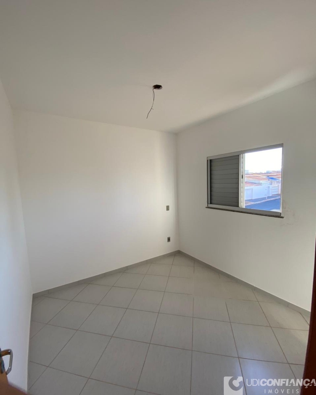 Apartamento à venda com 2 quartos, 48m² - Foto 4