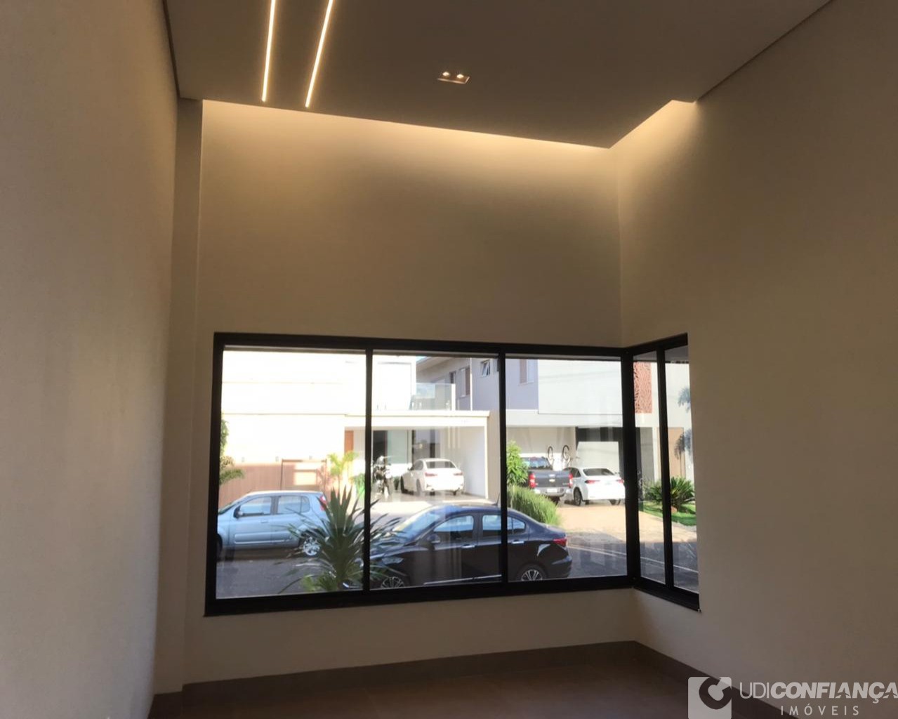 Casa à venda com 4 quartos, 215m² - Foto 21