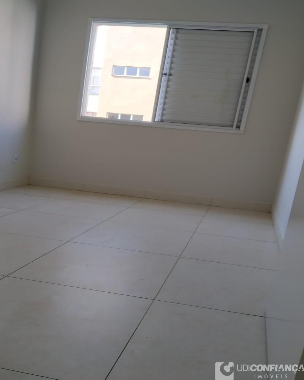 Apartamento à venda com 2 quartos, 60m² - Foto 37