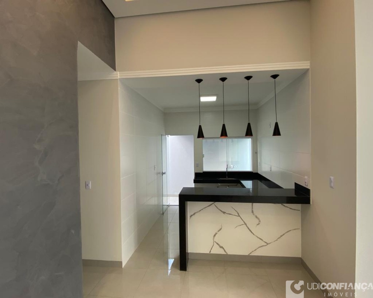 Casa à venda com 3 quartos, 89m² - Foto 8