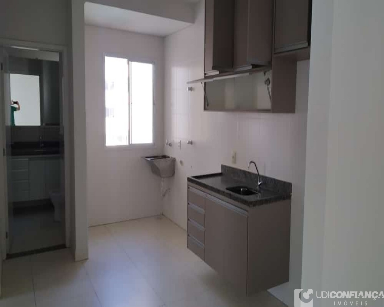 Apartamento à venda com 2 quartos, 60m² - Foto 13