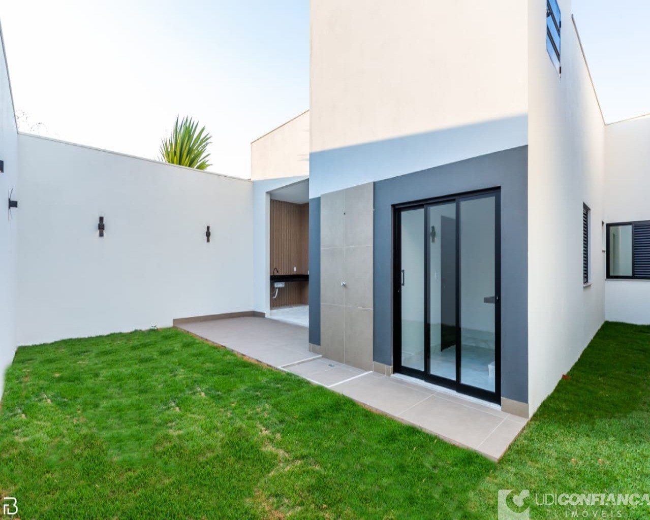 Casa à venda com 3 quartos, 146m² - Foto 3