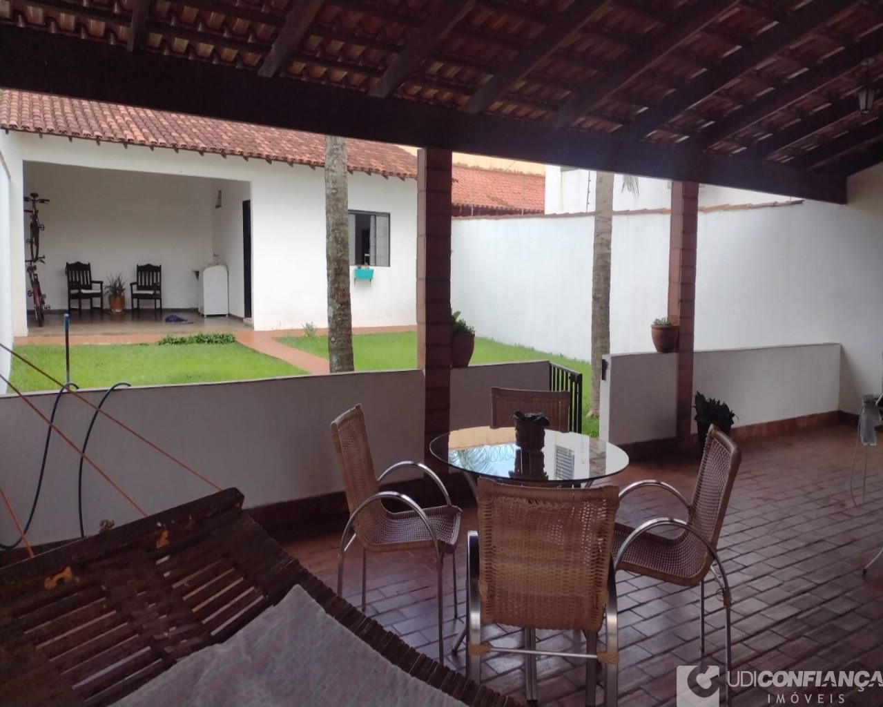 Casa à venda com 2 quartos, 193m² - Foto 14