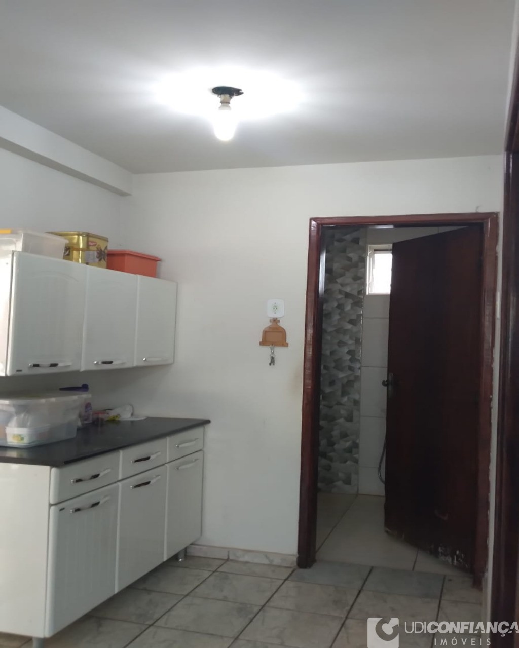 Casa à venda com 3 quartos, 300m² - Foto 12