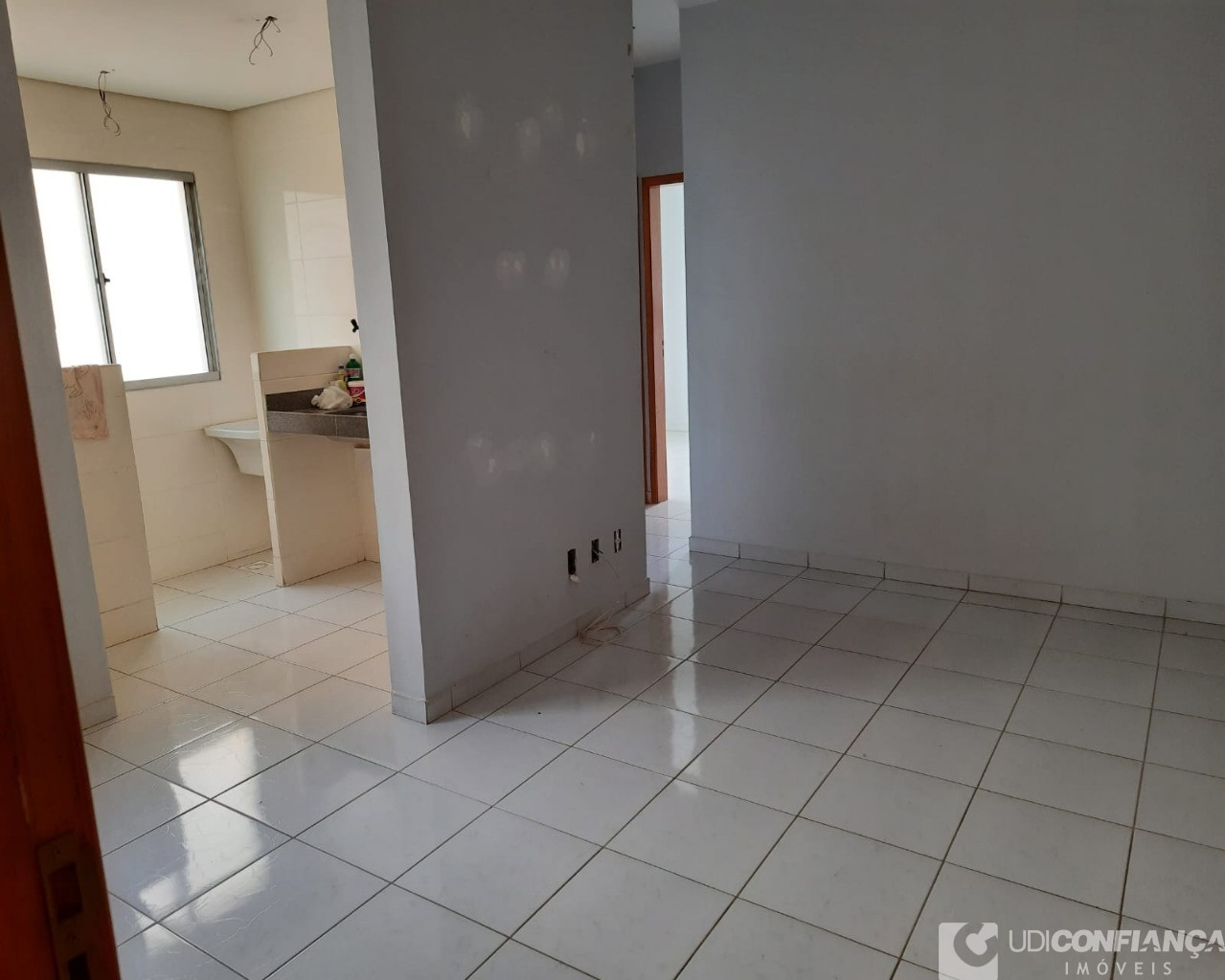 Apartamento à venda com 2 quartos, 50m² - Foto 3