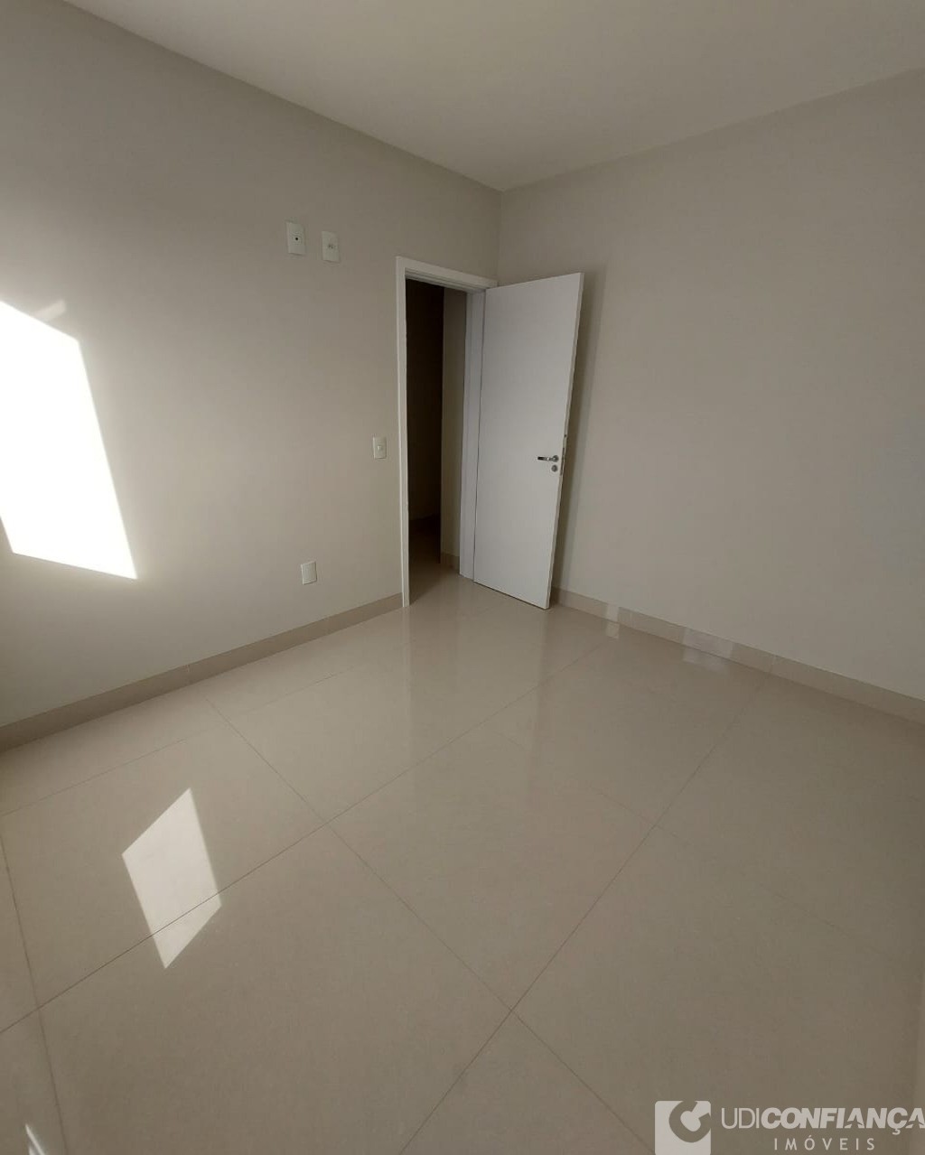 Apartamento à venda com 3 quartos, 82m² - Foto 10