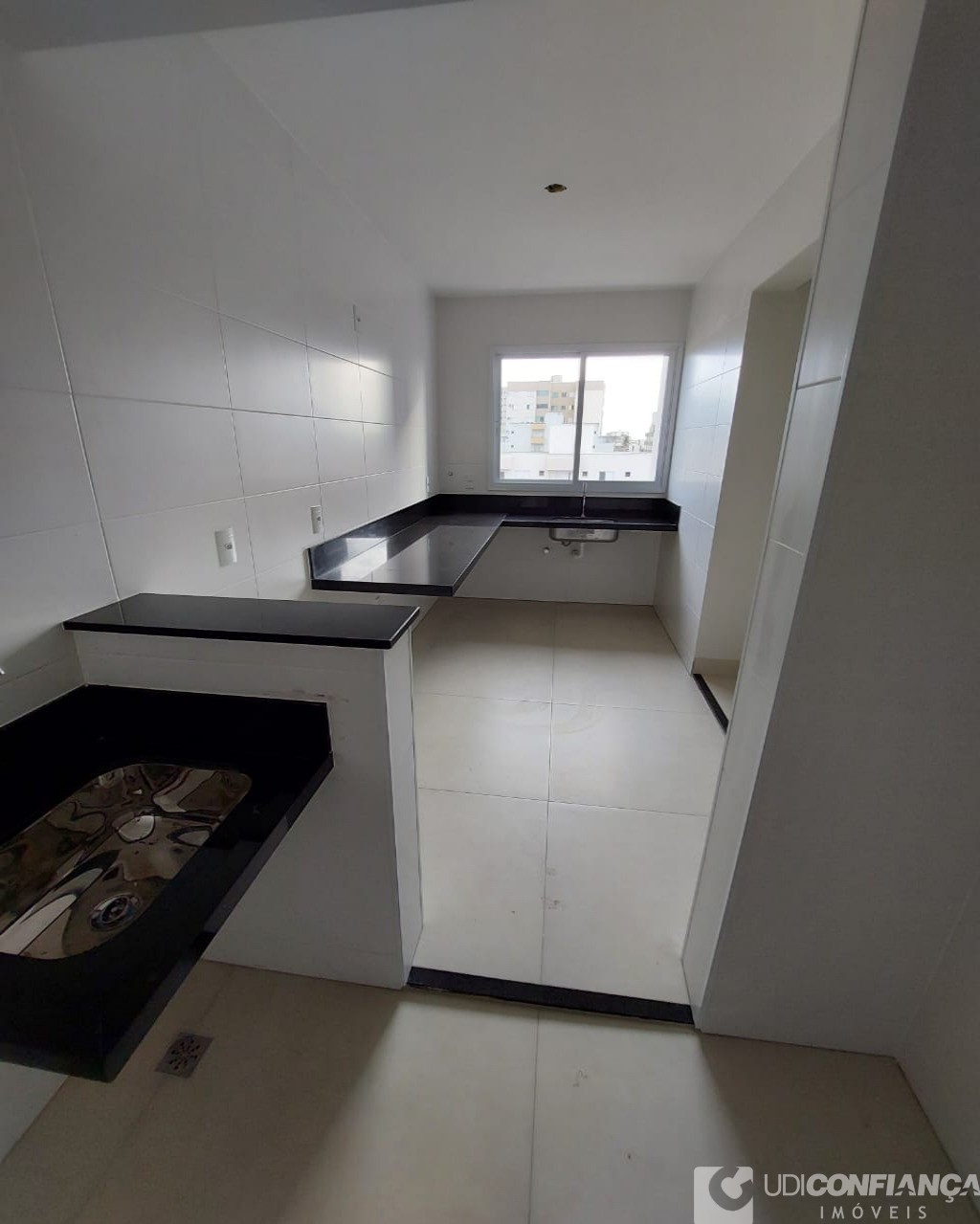 Apartamento à venda com 3 quartos, 82m² - Foto 6