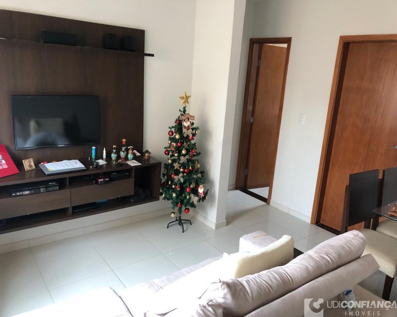 Apartamento à venda com 2 quartos, 55m² - Foto 9