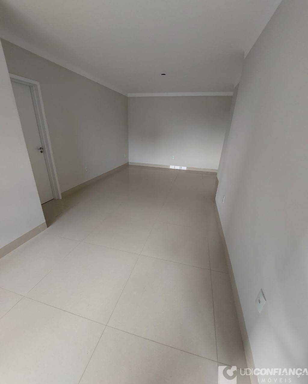 Apartamento à venda com 3 quartos, 82m² - Foto 8