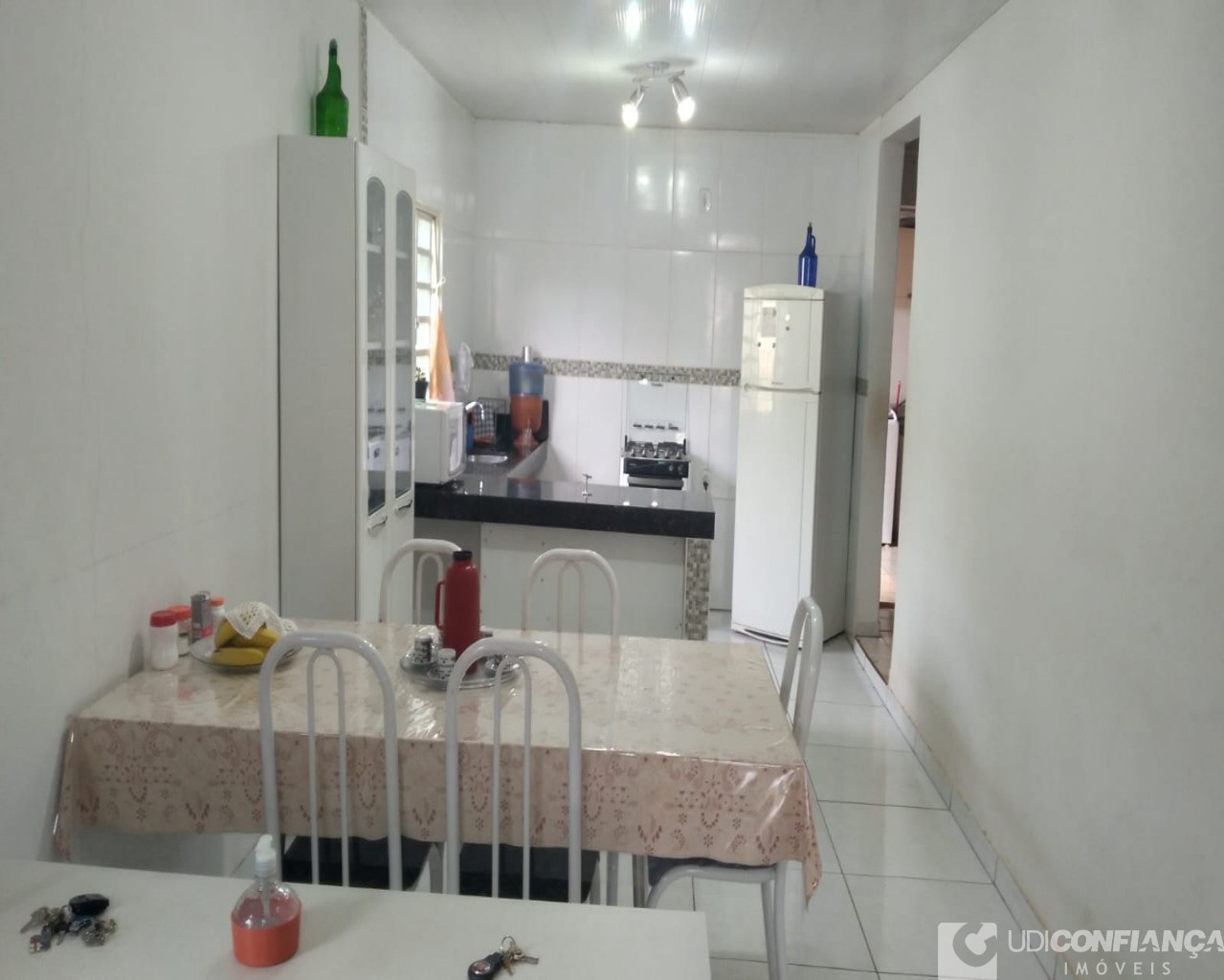 Casa à venda com 3 quartos, 300m² - Foto 6