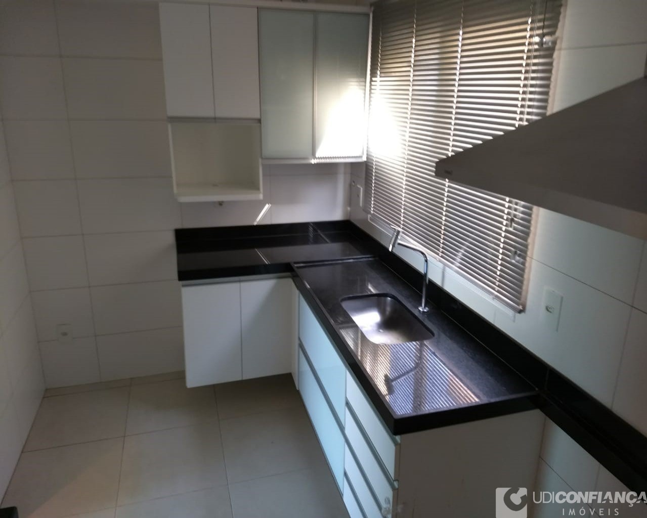 Apartamento à venda com 2 quartos, 92m² - Foto 12