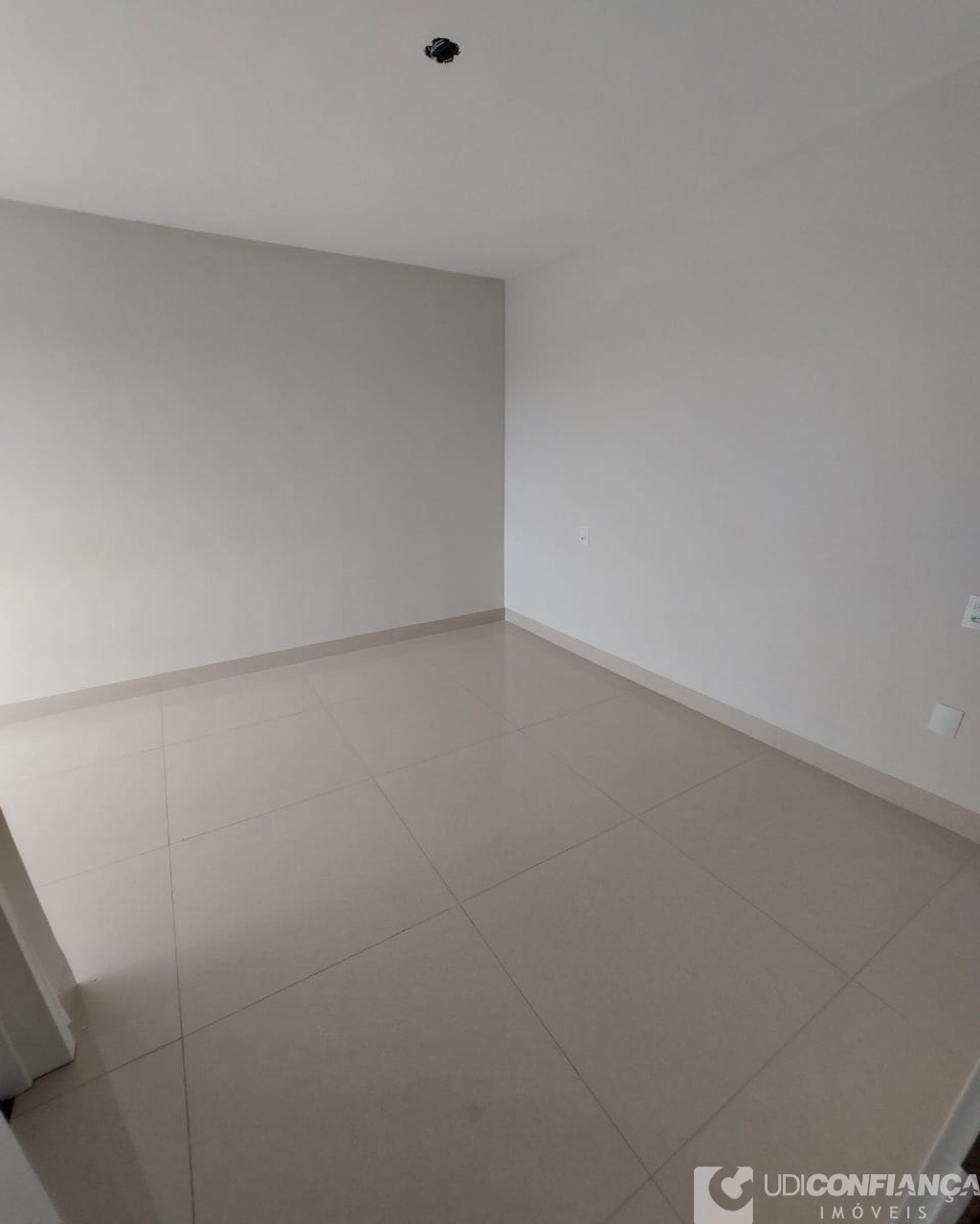 Apartamento à venda com 3 quartos, 82m² - Foto 20