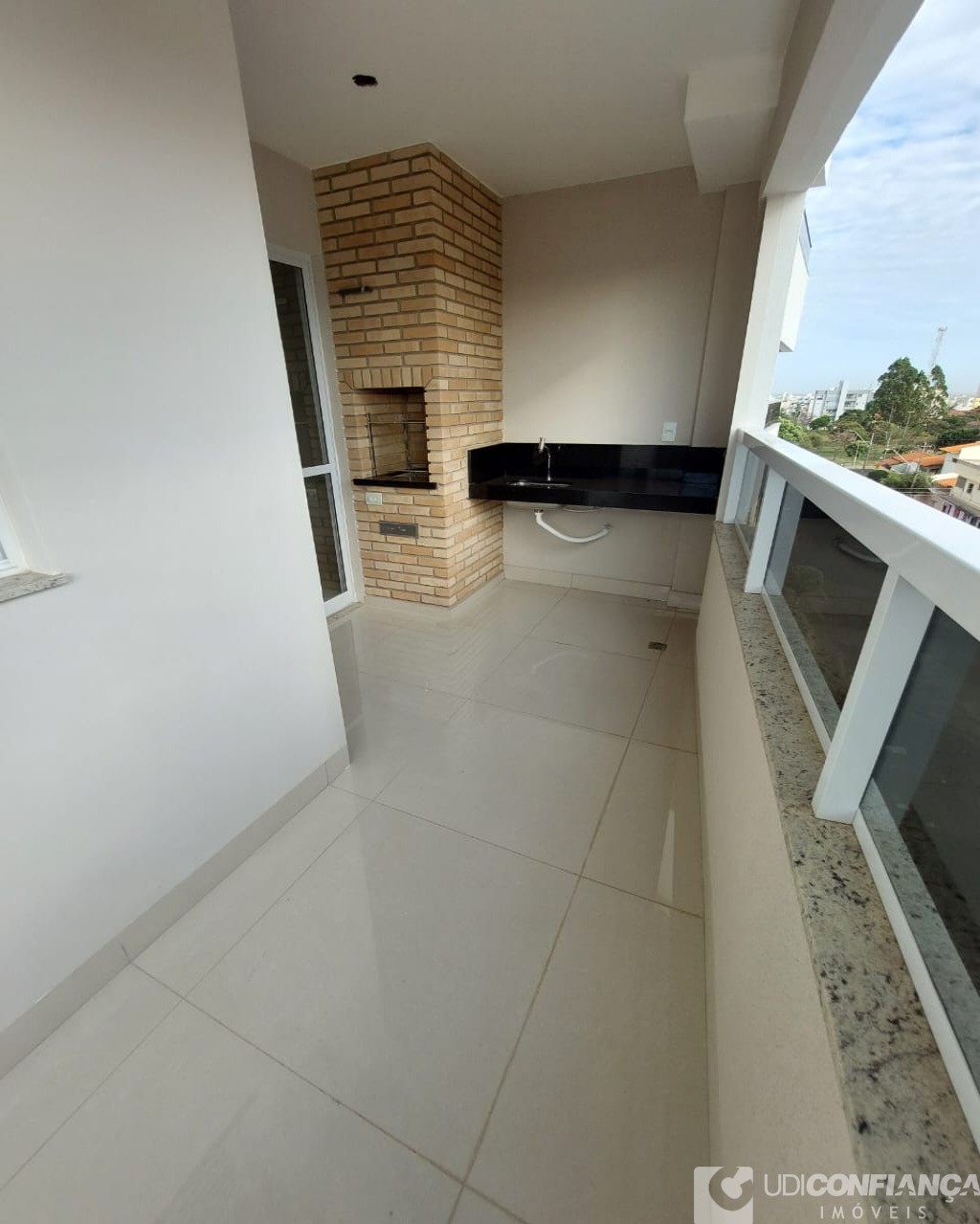 Apartamento à venda com 3 quartos, 82m² - Foto 12