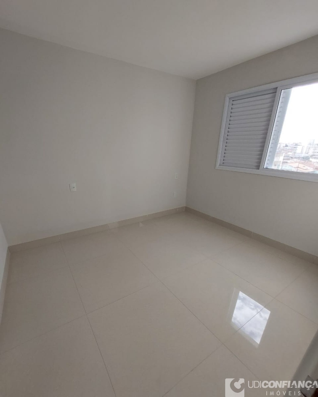 Apartamento à venda com 3 quartos, 82m² - Foto 11