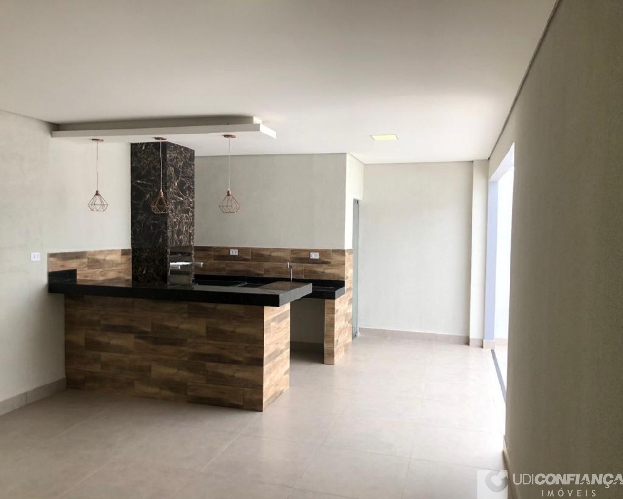 Casa à venda com 3 quartos, 220m² - Foto 15