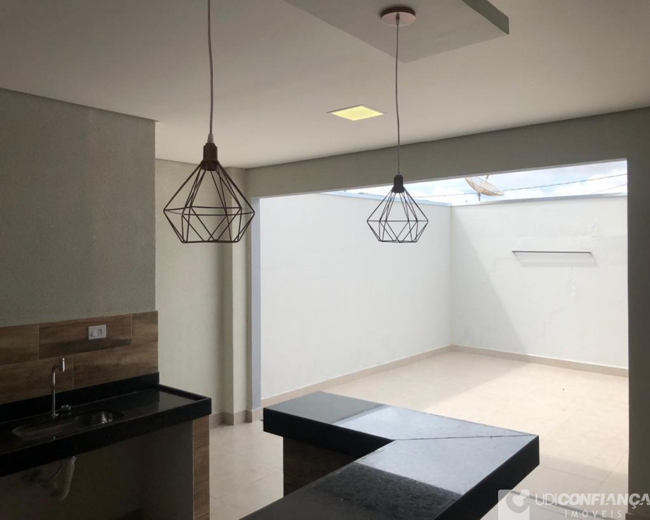 Casa à venda com 3 quartos, 220m² - Foto 17