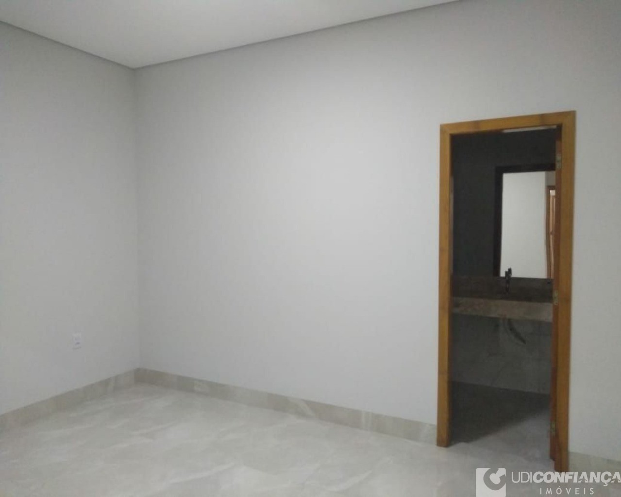 Casa à venda com 3 quartos, 200m² - Foto 20