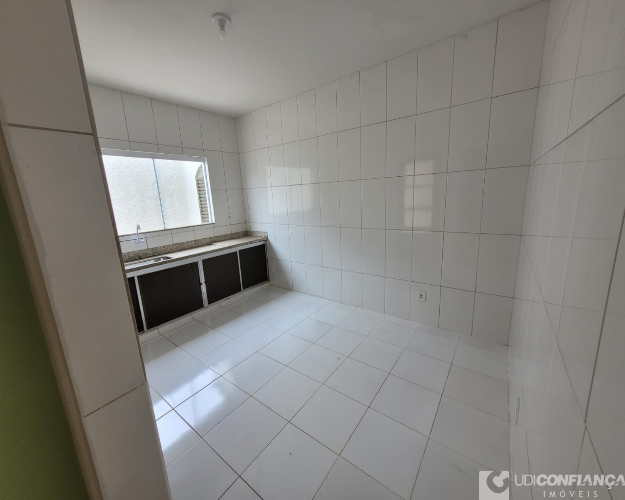 Casa à venda com 4 quartos, 230m² - Foto 8