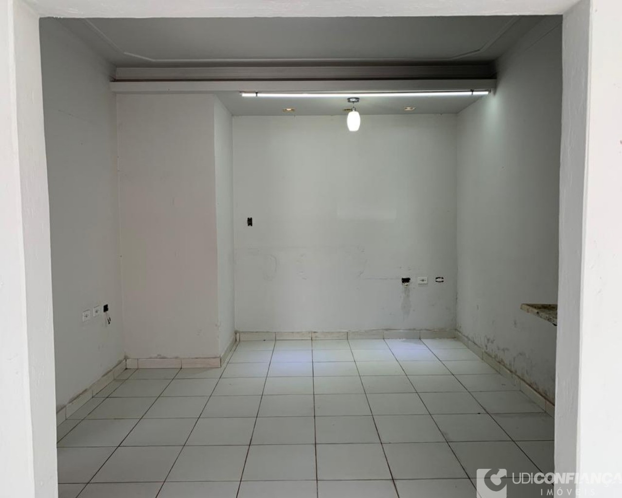 Casa à venda com 3 quartos, 170m² - Foto 9