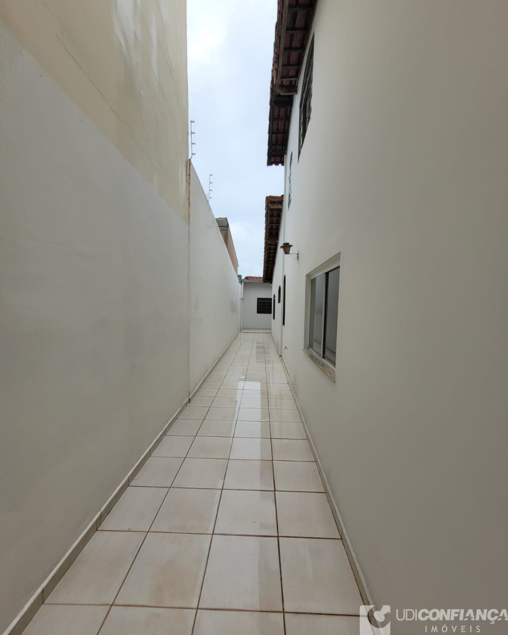 Casa à venda com 4 quartos, 230m² - Foto 28