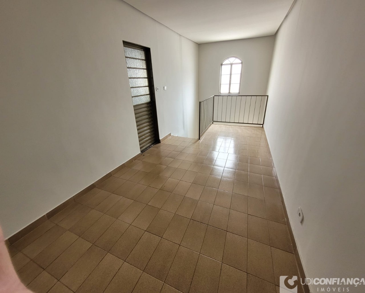 Casa à venda com 4 quartos, 230m² - Foto 17