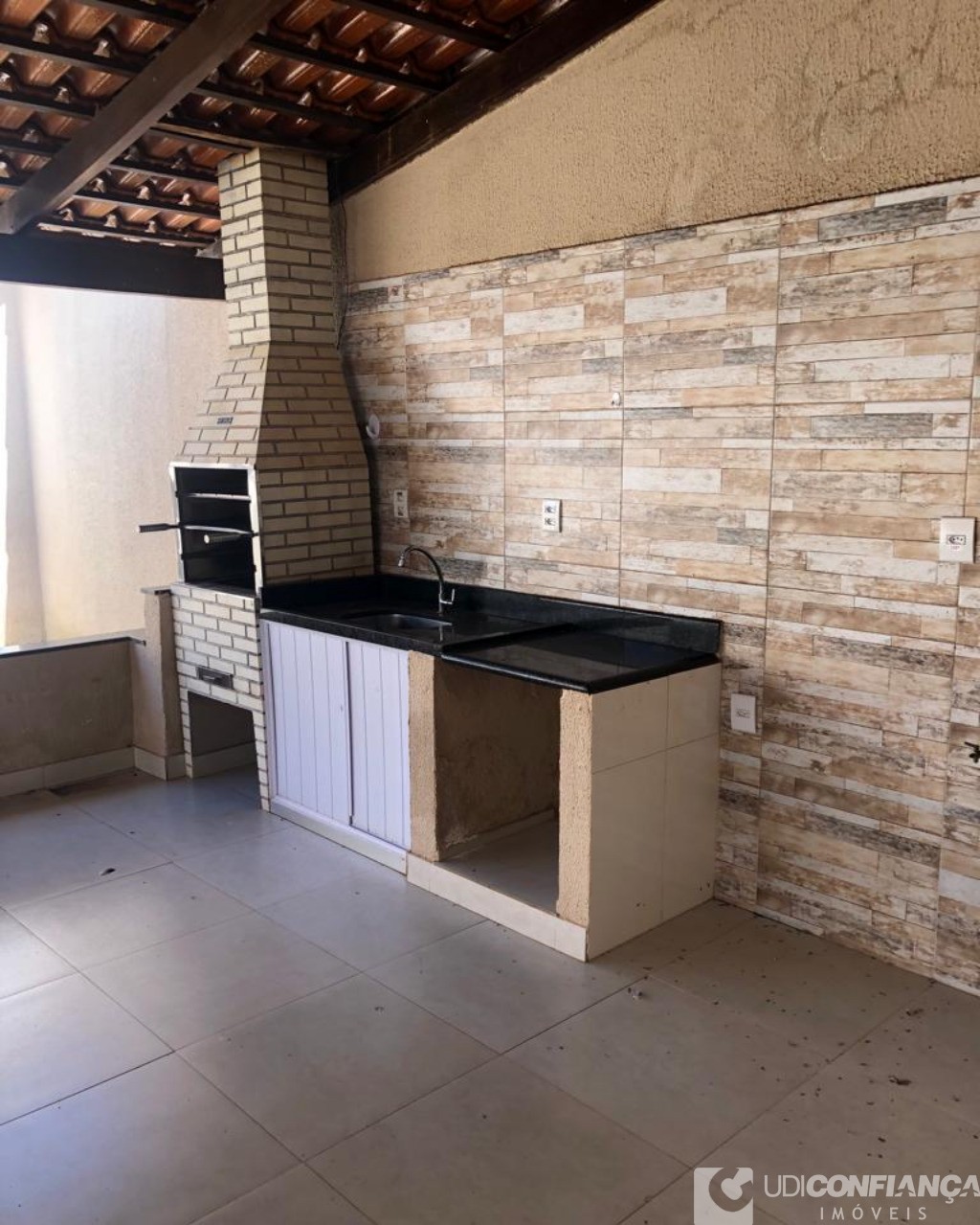 Casa à venda com 4 quartos, 186m² - Foto 11