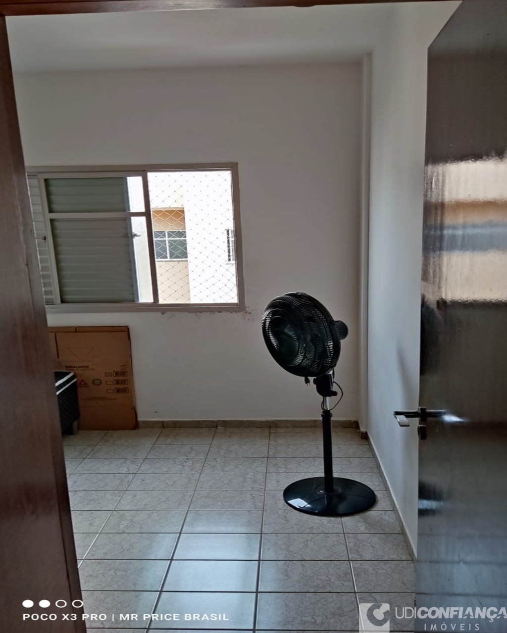 Apartamento à venda com 2 quartos, 57m² - Foto 19