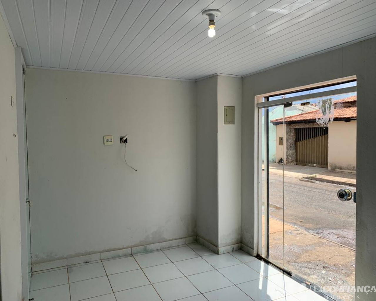 Casa à venda com 3 quartos, 170m² - Foto 8