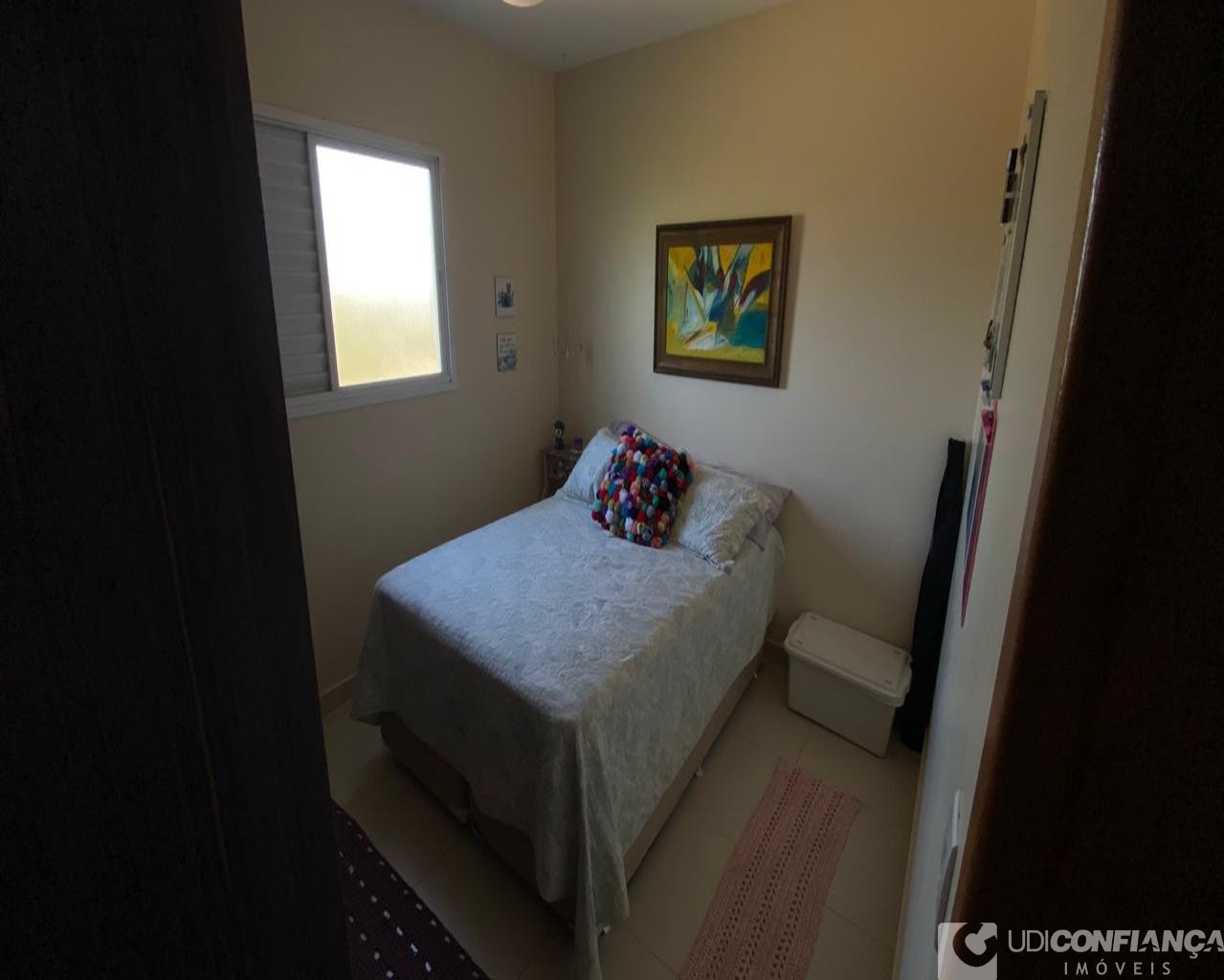 Apartamento à venda com 3 quartos, 75m² - Foto 2