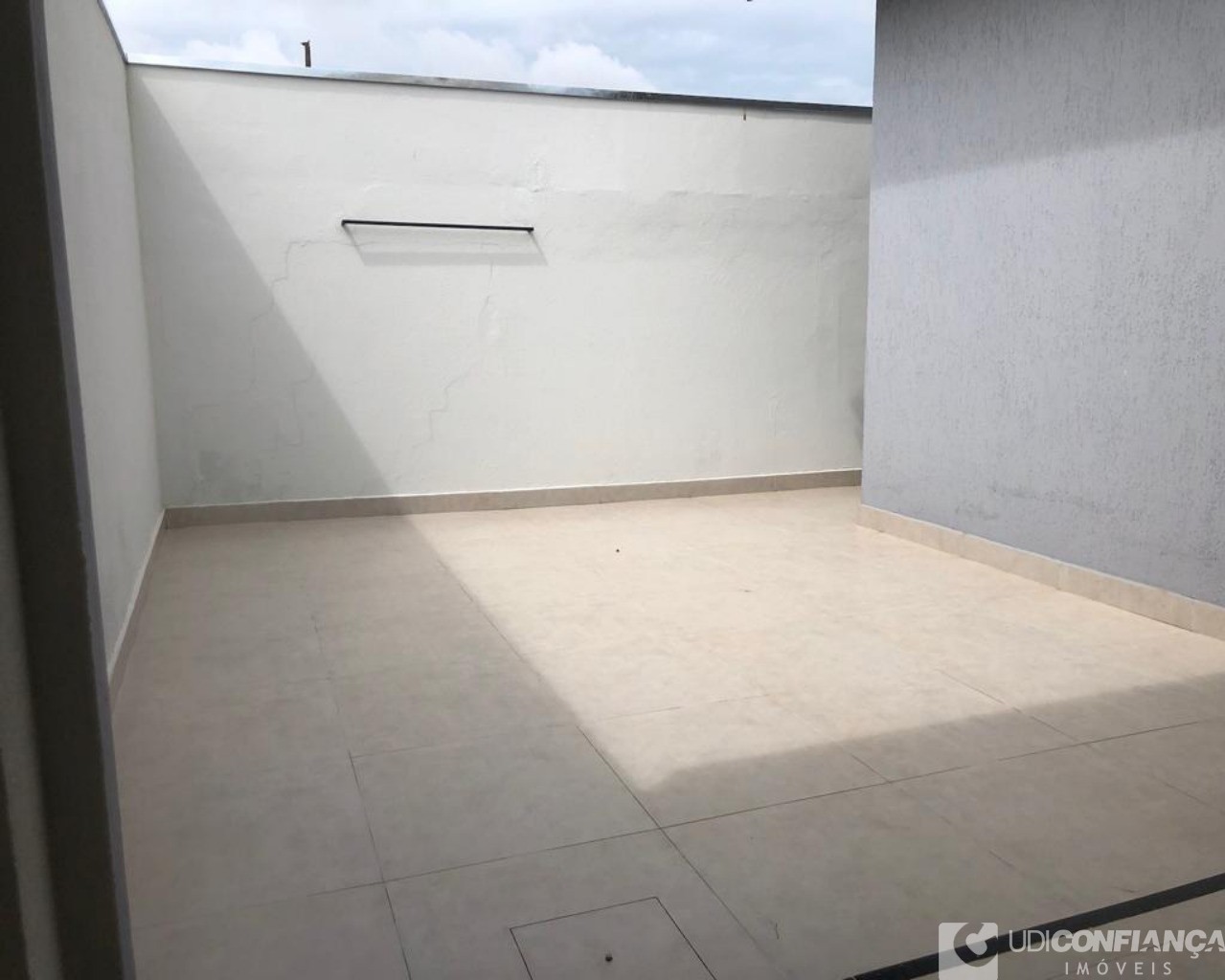 Casa à venda com 3 quartos, 220m² - Foto 13