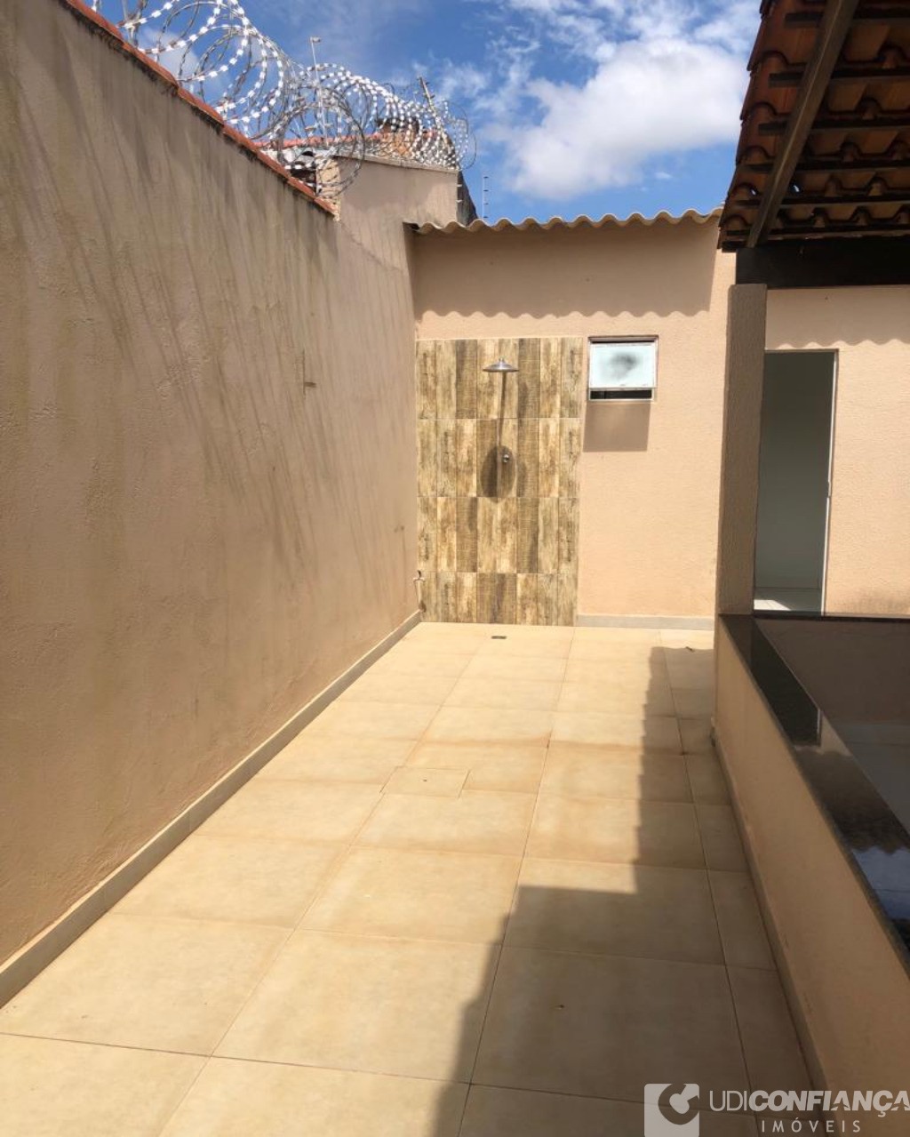 Casa à venda com 4 quartos, 186m² - Foto 15