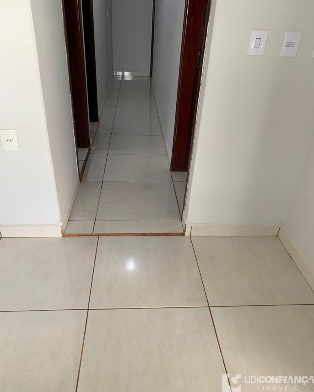 Casa à venda com 3 quartos, 170m² - Foto 14