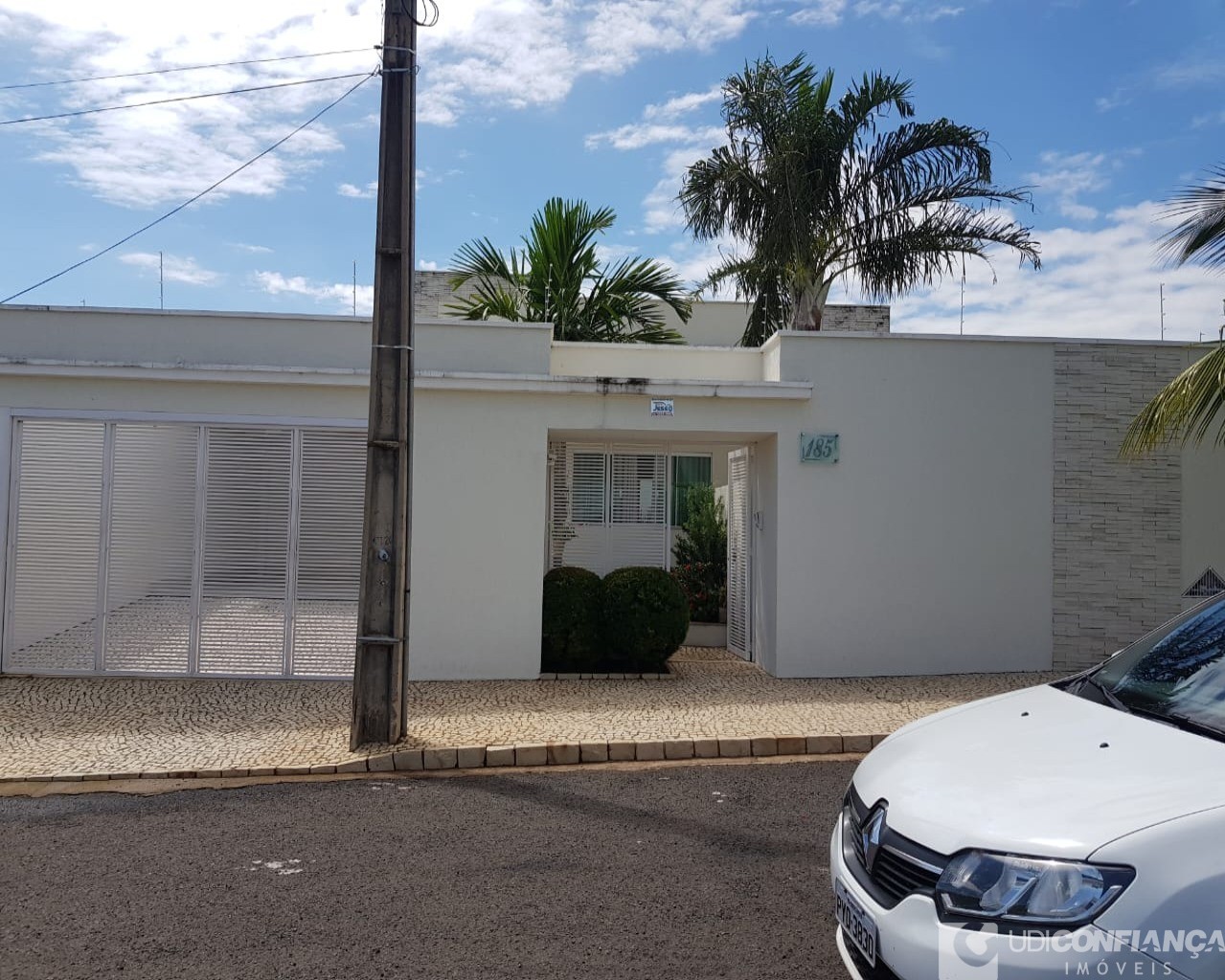 Casa à venda com 4 quartos, 250m² - Foto 7