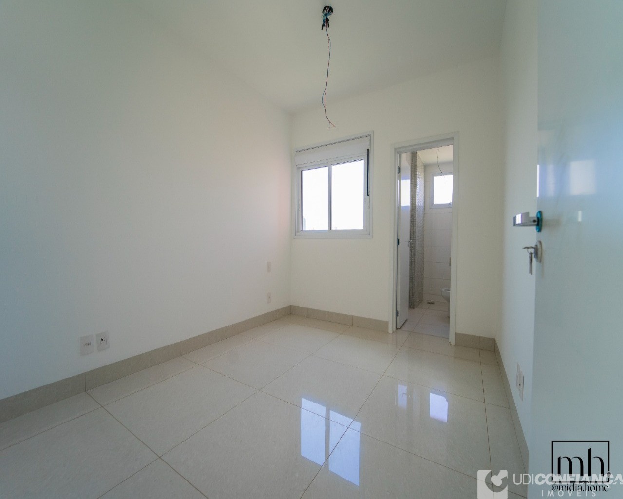 Apartamento à venda com 3 quartos, 146m² - Foto 14